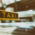 Taxi à l'aéroport : voici comment éviter les arnaques