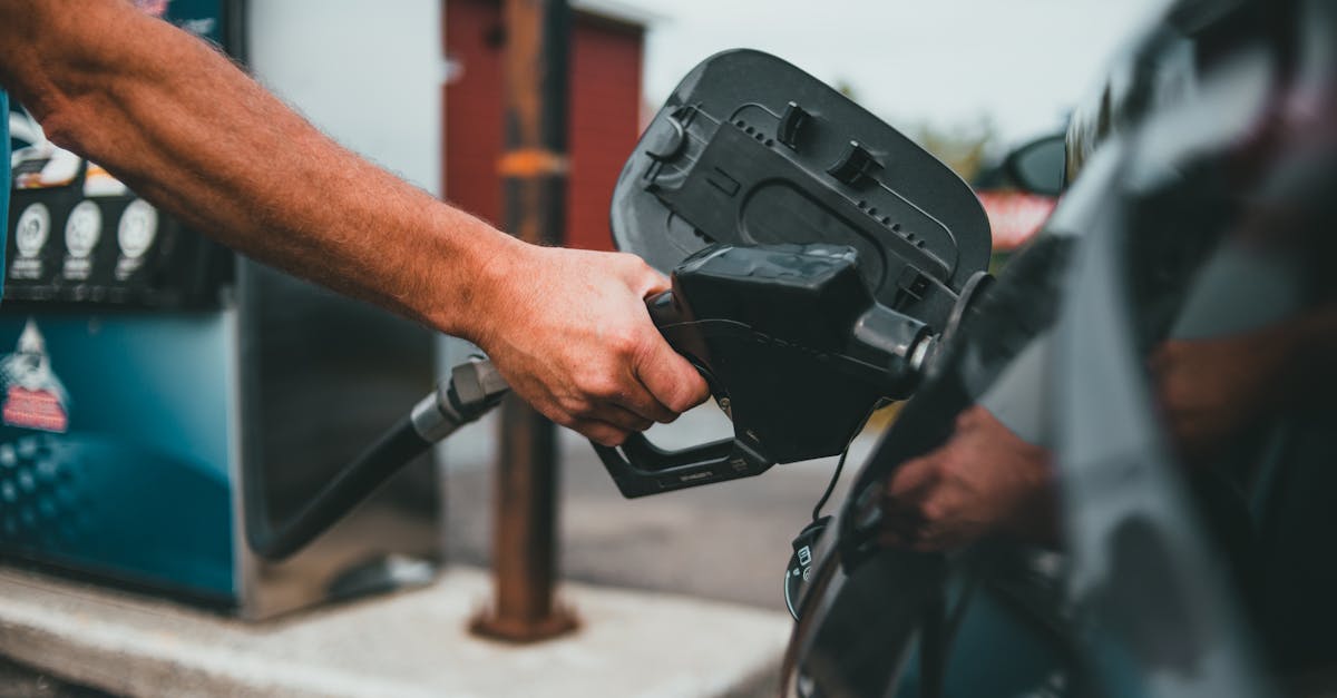 découvrez les signes d'épuisement du carburant pour mieux anticiper les pannes et garantir la performance de votre véhicule. apprenez à identifier les indicateurs clés pour une conduite en toute sécurité.