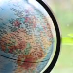 L'Europe Rêvée et Expliquée : Le Journal de Bord des Enfants