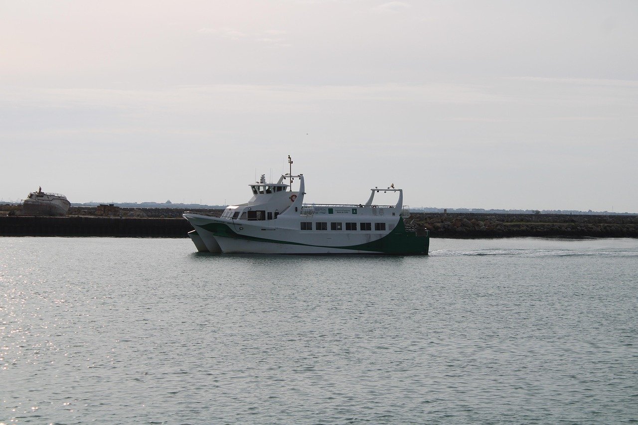 découvrez nos croisières en catamaran pour une expérience unique en mer, alliant confort et aventure dans des paysages idylliques.